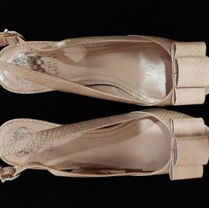 Vince Camuto platform sandal, beige size 8.5